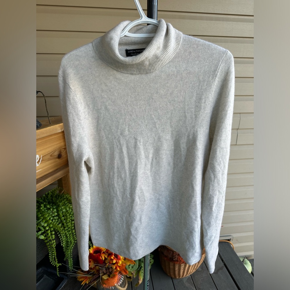 Lord & Taylor Light Gray Turtleneck Sweater
